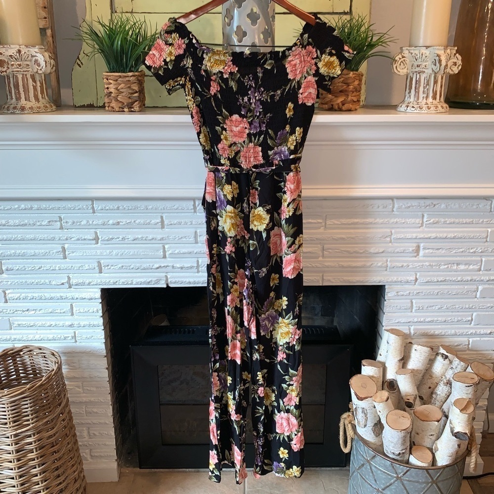 Xhilaration Black and Pink Off the Shoulder Tie Waist Summer Jumpsuit S NEW - Picture 4 of 6